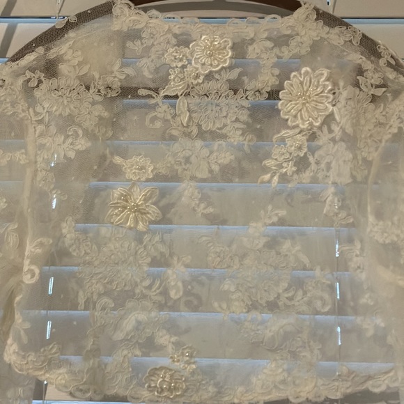 Bridal Bolero - Picture 7 of 12